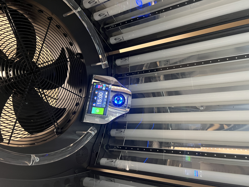 9412c648 e1a9 46e6 baf5 1cece5ce17b6 l0 001